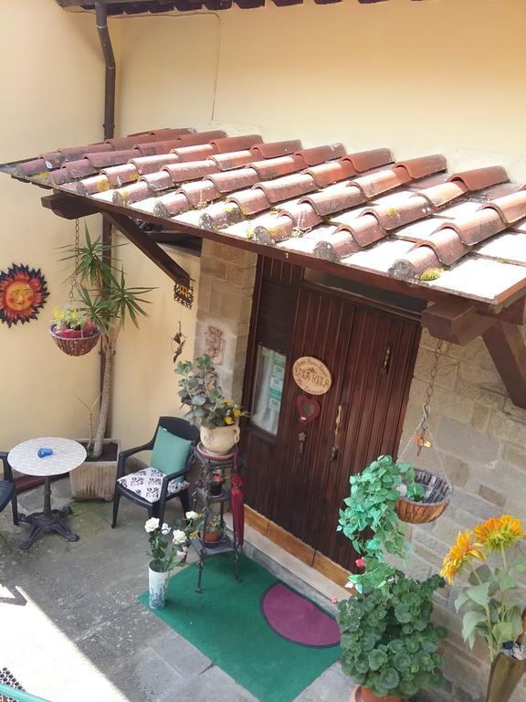 Casa Kita Hotell Cortona Exteriör bild